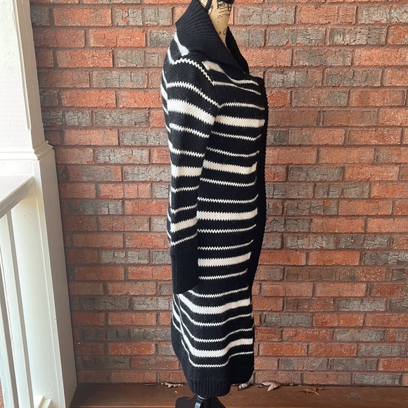 Yuka Wool Striped Diagonal Zip Up Cardigan Sweater Duster - Picture 3 of 12